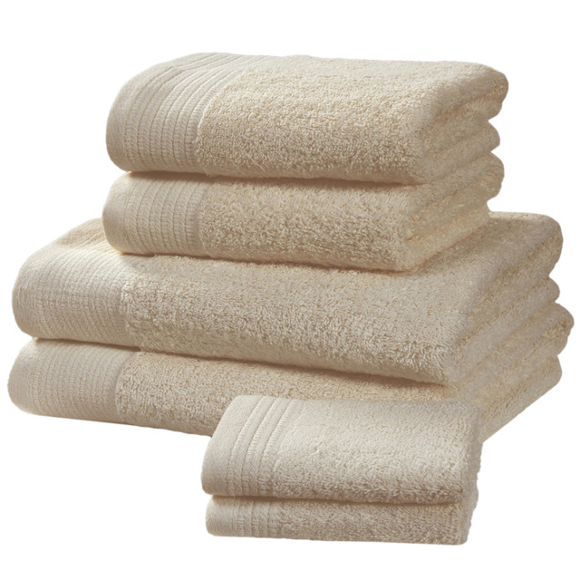 Rapport Home Chatsworth Super Soft 600gsm Combed Cotton Biscuit Bath Towel - Size: 4 x 70 x 120cm - Brown - Wilko - image 1
