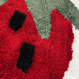Mooky Mats Strawberry Shaped Non Slip Bath Mat 60 x 80cm - Size: 60 x 80 x 1cm - Red - Wilko - thumbnail 5
