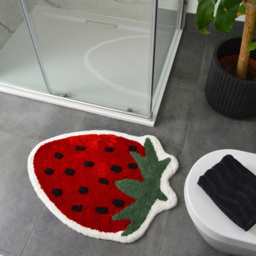 Mooky Mats Strawberry Shaped Non Slip Bath Mat 60 x 80cm - Size: 60 x 80 x 1cm - Red - Wilko - thumbnail 3