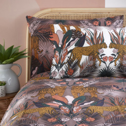 furn. Kaihalulu Super King Cocoaberry Duvet Set - Multi - Wilko - thumbnail 4