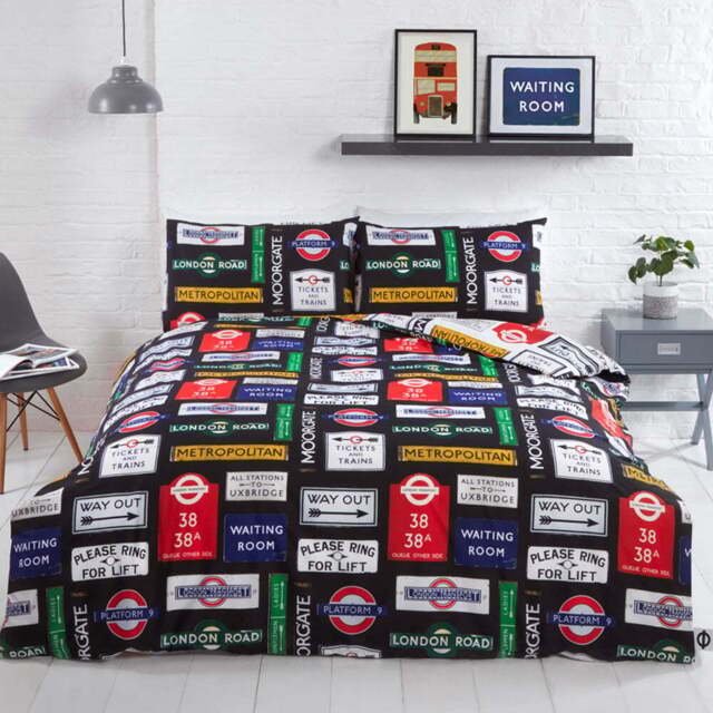 Rapport Home TFL Signs King Size Multicolour Duvet Set - Wilko - image 1