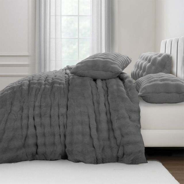 Sweet Dreams Double Charcoal Alpine Duvet Set - Wilko - image 1
