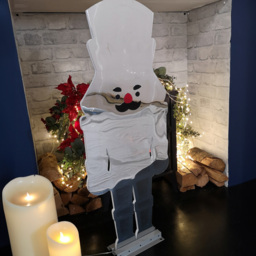 Samuel Alexander Red and White LED Infinity Standing Nutcracker Christmas Decoration 74cm - Size: 74 x 17 x 12cm - Wilko - thumbnail 4
