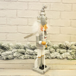 St Helens Silver and White Christmas Nutcracker with Staff - Size: 9 x 11 x 40cm - Multi - Wilko - thumbnail 5