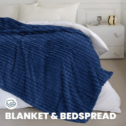 Velosso Navy Waffle Plush Throw 150 x 200cm - Size: 150 x 200 x 1cm - Wilko - thumbnail 3
