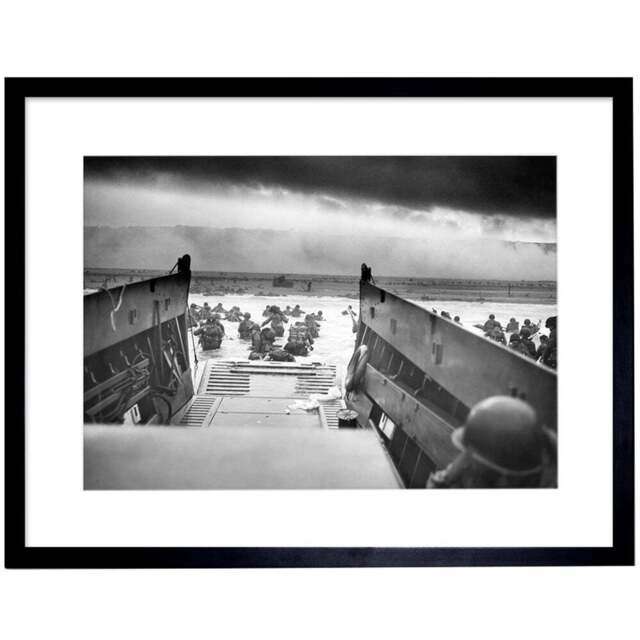 Wee Blue Coo History D Day Normandy Jaws Death War Military Landing Framed Wall Art Print 30 x 41cm - Size: 43.3 x 33.3 x 1.5cm - Grey - Wilko - image 1