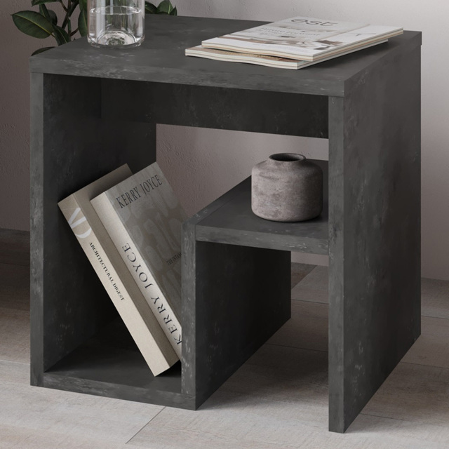 Decortie Bon Retro Grey Modern Side Table - Size: 40 x 40 x 35cm - Wilko - image 1