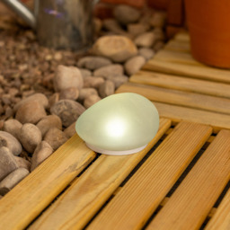 ValueLights Pebbles Set of 2 Clear Outdoor Solar Decorative Lights - Size: 10.9 x 12.5 x 16.7cm - White - Wilko - thumbnail 5