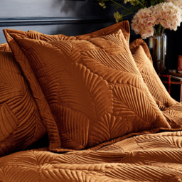 Paoletti Palmeria King Size Rust Duvet Set - Brown - Wilko - thumbnail 5