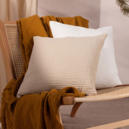 Yard Lark Natural Muslin Cotton Cushion - Size: 45 x 45 cm - Cream - Yard Living - Wilko - thumbnail 3