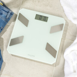 Salter Glass LCD Analyser Scale White - Size: 30.2 x 1.94 x 30.2 cm - Wilko - thumbnail 3