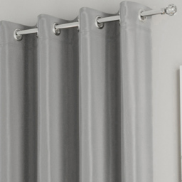 Enhanced Living Supersoft Grey Blackout Eyelet Thermal Curtains 117 x 137cm - Wilko - thumbnail 4
