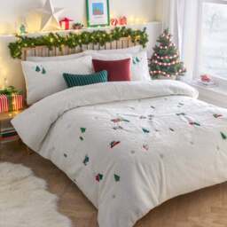 Furn King Size Christmas Together Embroidered Fleece Duvet Set - White - Wilko