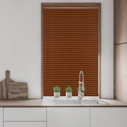 Caecus Wood Grain Effect PVC Long Drop Venetian Blind Dark Oak 90 x 210cm - Brown - Wilko - thumbnail 3