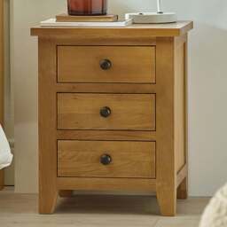 Julian Bowen Marlborough 3 Drawer White Oak Bedside Table - Wood - Wilko - thumbnail 1
