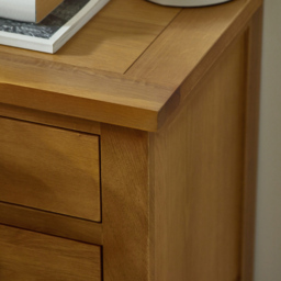 Julian Bowen Marlborough 3 Drawer White Oak Bedside Table - Wood - Wilko - thumbnail 4