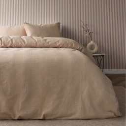 Serene Waffle Stripe King Size Latte Duvet Set - Brown - Wilko