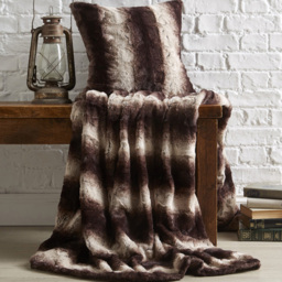 Bellissimo Chocolate Faux Fur Throw 130 x 180cm - Brown - Wilko - thumbnail 3