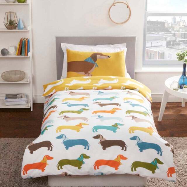 Rapport Home Sausage Dog Single Multicolour Reversible Duvet Set - Wilko - image 1