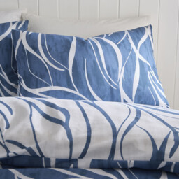 Mira Abstract Duvet Set - Navy/Superking - Size: Super King - Wilko - thumbnail 4