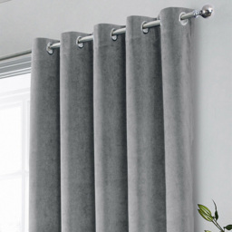 Enhanced Living Hampton Grey Velvet Blackout Thermal Eyelet Curtains 117 x 183cm - Wilko - thumbnail 3