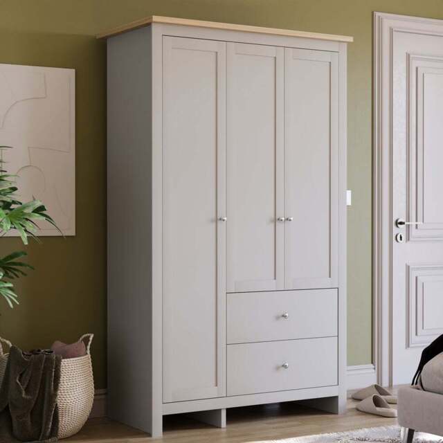Vida Designs Arlington 3 Door 2 Drawer Grey Wardrobe - Size: 3 Door, 2 Drawer - Wilko - image 1