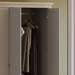 Vida Designs Arlington 3 Door 2 Drawer Grey Wardrobe - Size: 3 Door, 2 Drawer - Wilko - thumbnail 5