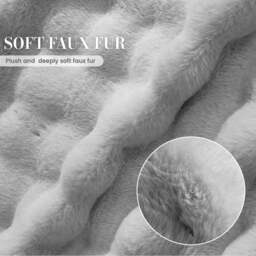 Sweet Dreams Alpine Silver Faux Fur Maternity Pillow 135 x 75cm - Size: 135 x 75 x 1cm - Wilko - thumbnail 4