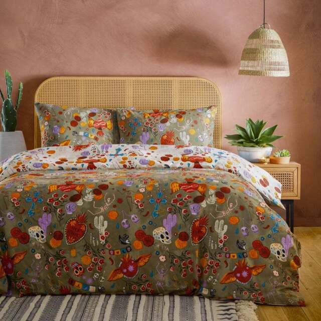 furn. La Vida Single Multicolour Duvet Set - Wilko - image 1