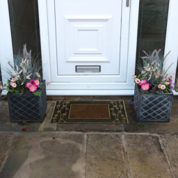 JVL Daisy Gold PVC Pin Doormat 45 x 75cm - JVL Homewares - Wilko - thumbnail 3