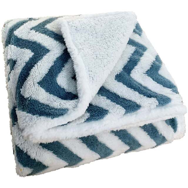 Velosso Duck Egg Chevron Sherpa Throw 150 x 200cm - Wilko - image 1