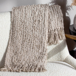 Hoem Arvo Feather Woven Fringed Throw 130 x 180cm - Size: 180 x 130cm - Grey - Wilko - thumbnail 3