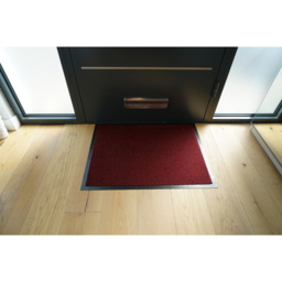 Desire Rugs Red Anti Slip Door Mat 90 x 300cm - Wilko - thumbnail 6