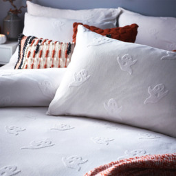 furn. Ghost Super King White Duvet Set - Wilko - thumbnail 3