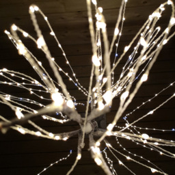 Samuel Alexander 600 Warm White LED Brown Flocked Willow Tree 5.9ft - Size: 180 x 90 x 90cm - Wilko - thumbnail 7