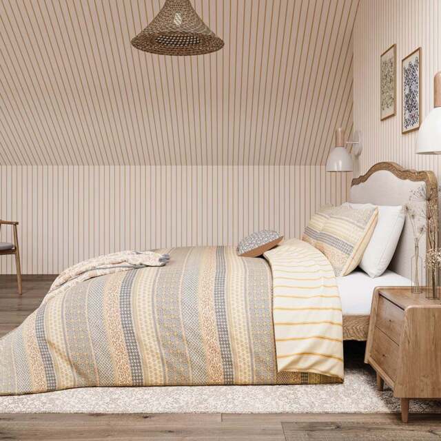 Helena Springfield King Size Graphite and Copper Folk Stripe Duvet Set - Graphite / Copper - Wilko - image 1