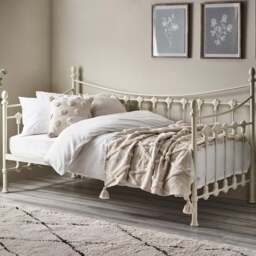 Julian Bowen Versailles White Daybed - Size: Single - Wilko - thumbnail 1