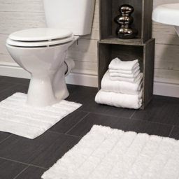 Allure Bath Fashions White Ribbed Bath Mat and Pedestal Mat Set 2 Piece - Size: 50 x 80cm - Wilko - thumbnail 3