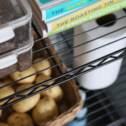Harbour Housewares 4 Shelf Black Adjustable Wire Shelving Unit - Size: 122 x 60 x 35cm - Wilko - thumbnail 5