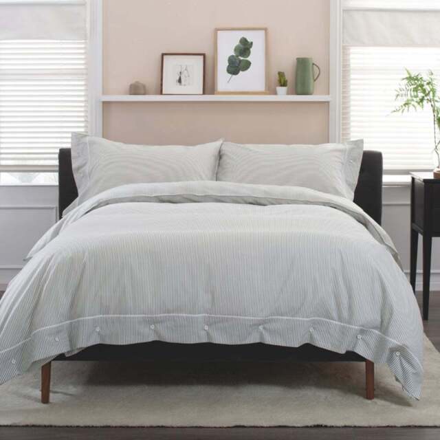 The Lyndon Company Southport Super King Size Green and White Duvet Set - Multi - Wilko - image 1