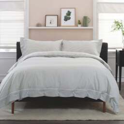 The Lyndon Company Southport Super King Size Green and White Duvet Set - Multi - Wilko