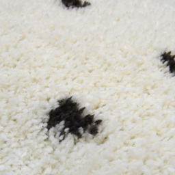 Homemaker Monochrome Snug Spotty Shaggy Rug 160 x 230cm - White - Wilko - thumbnail 4
