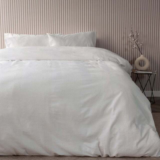 Serene Waffle Stripe Double White Duvet Set - Wilko - image 1