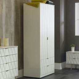 Crowndale Diamond Ready Assembled 2 Door 2 Drawer Matt White Tall Double Wardrobe - Size: 2 Door, 2 Drawer - Wilko - thumbnail 1