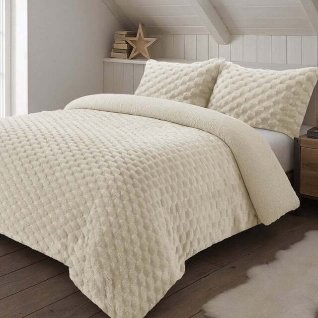 Velosso King Size Cream Chunky Popcorn Duvet Set - Wilko - image 1