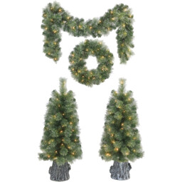 4 Piece Newbury Pre Lit Porch Set Green - Size: 4 Pack - Wilko
