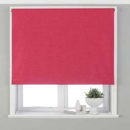 Riva Home Twilight Thermal Blackout Roller Blind Pink 183cm - Size: 183 x 162cm - Wilko