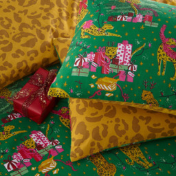 furn. Purrfect Toddler Green and Gold Abstract Leopard Duvet Cover Set - Multi - Wilko - thumbnail 5