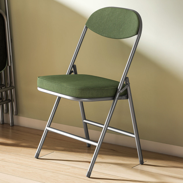 HOMCOM Set of 4 Green Steel Frame Foldable Chair with Cushioned Seat - Wilko - image 1