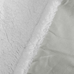 Velosso Silver Evali Plush Throw 127 x 152cm - Size: 127 x 152 x 1cm - Wilko - thumbnail 4